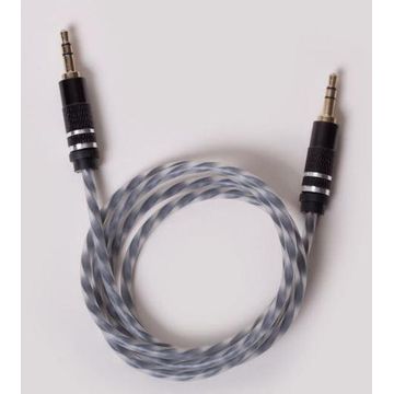 Aux cable glow in the dark black