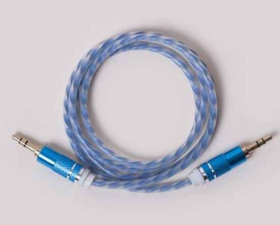 Aux cable glow in the dark blue