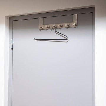 Spaceo metal pants hanger black