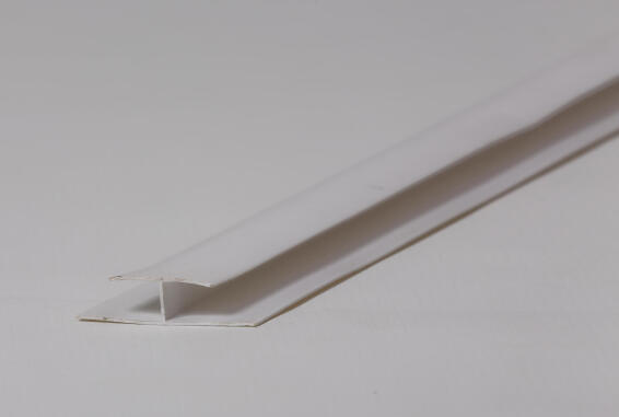 H Jointing Strip Plastic 7 4.2M