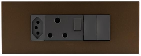 Embedded Multiplug 6 Module B Cluster LEGRAND Dark Bronze