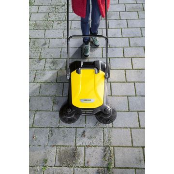 Karcher S4 Twin Garden Sweeper 20 Litre