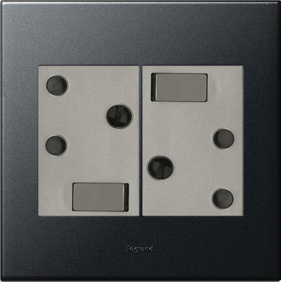 Socket arteor LEGRAND 1x3 pin 4x4 graphite