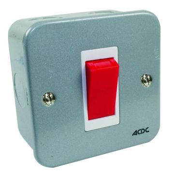 Wall isolator ACDC 45A
