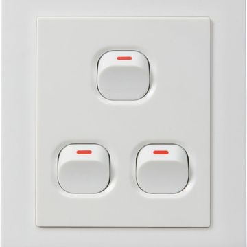 Switch LESCO 3 lever 1 way 2x4 white | LEROY MERLIN South Africa