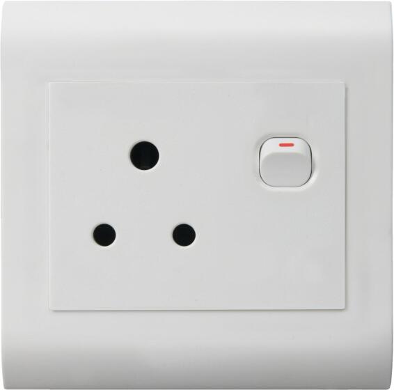 Lesco Socket 1x3 pin 4x4 white