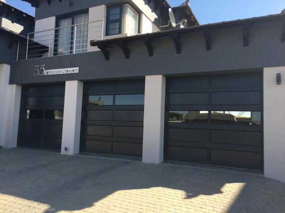 Garage door single frameless glass silver LEROY MERLIN South Africa