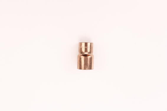 Male reducer copper capillary c x c 28mm x 22mm