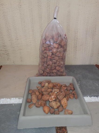 Red Diamond Pebble  Large 20 kg