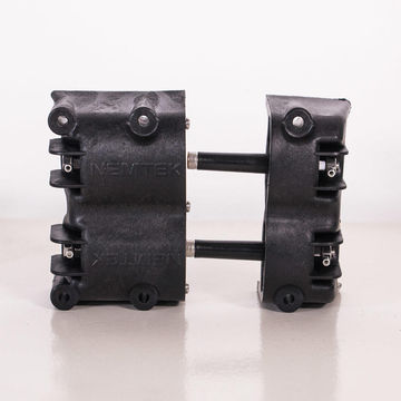 Sliding gate in-line contact