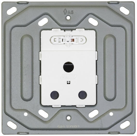 SOCKET 1X3 PIN 4X4 VETI3 NO COVER