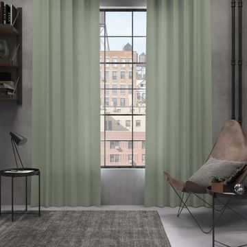 Inspire curtain raspberry 140x280