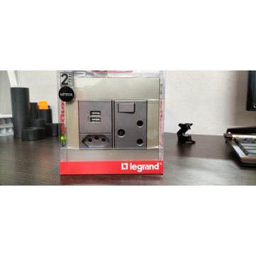 socket 1x3pin 2x2pin+ usb 4x4 m/cham