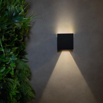 Solar wal lamp 700lm cw plastic blk insp