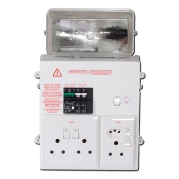 Distribution board with bulkhead CBI ELECTRIC 8 way populated