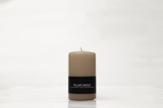 Pillar candle subtle beige 7.5x13cm