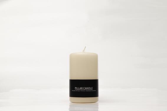 Pillar candle butter yellow 7.5x13cm