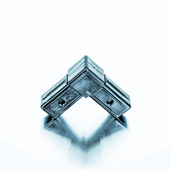 CORNER PIECE CONNECTOR 25MM BLACK 4 PACK