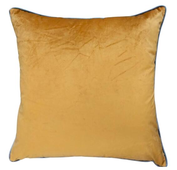 Velvet ochre scatter 60x60cm