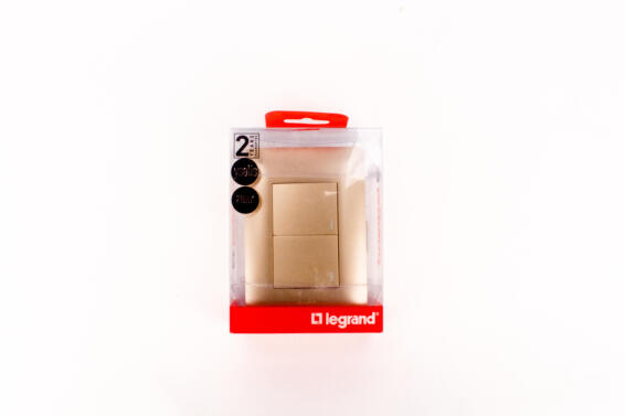 Switch Ysalis LEGRAND 2 lever 2 way 2x4 champagne