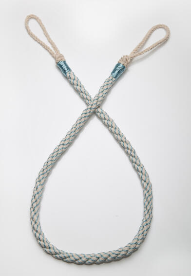 Rope tieback off white/blue