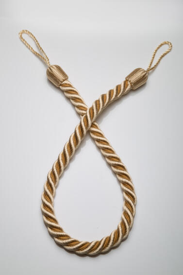 Rope tieback cream