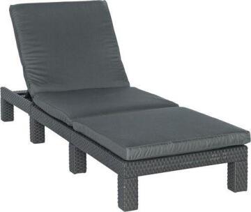 Sun lounger rattan luxury