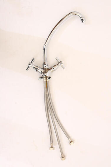 Under Basin Classique Mixer