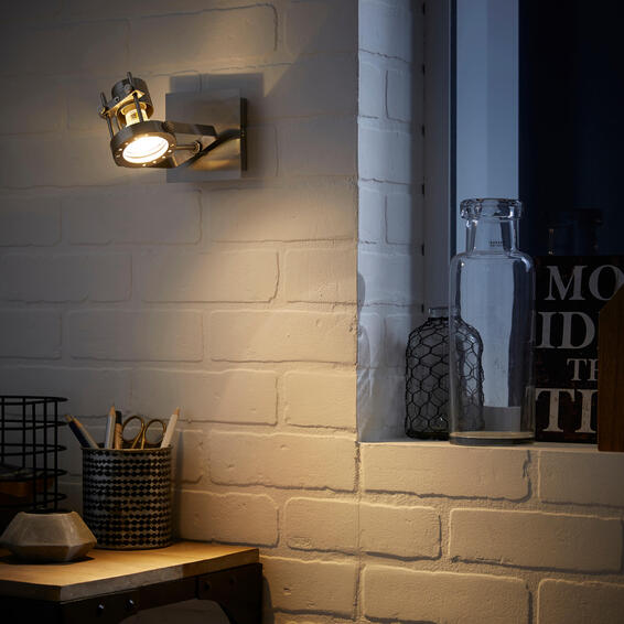 Inspire wall spotlight