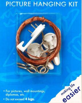 Picture hanging kit dejay