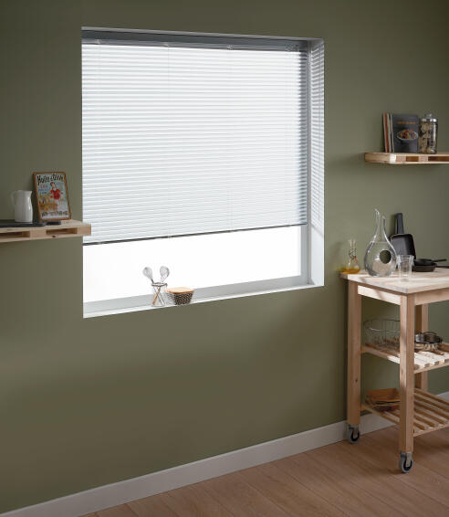 Aluminium venetian blind san francisco 25mm chrome 120x175cm