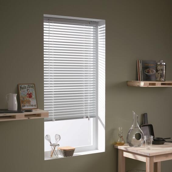 Aluminium venetian blind los angeles chrome 25mm 40x175cm