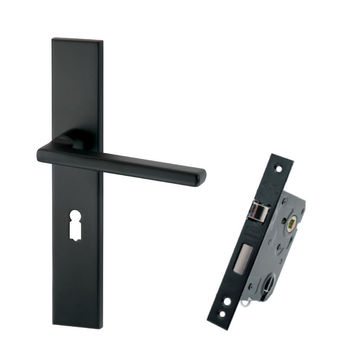 Door handle on plate qs pello 3 lever black