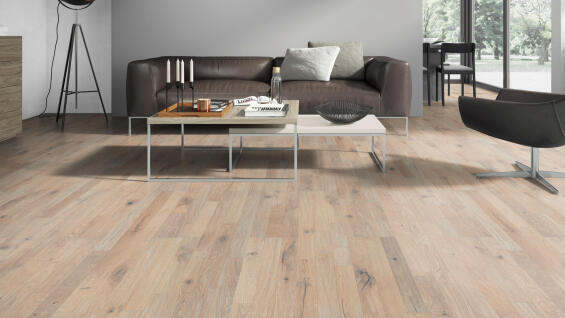 Laminated Flooring Oak Country 7mm (2.245m2/box)