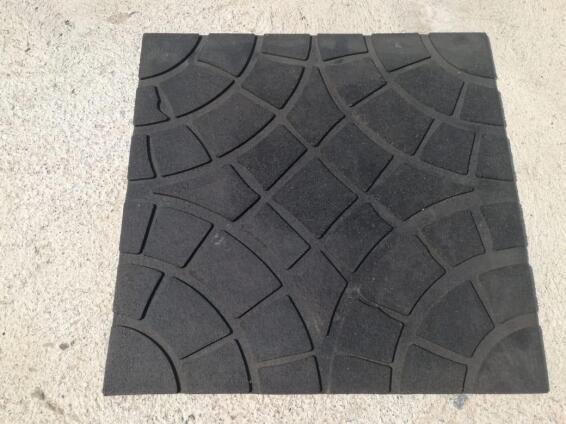 STEPPING STONE SQUARE RUBBER 46 cm x 46 cm