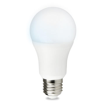 led light bulb 9w A60 E27 day night sensor cool white
