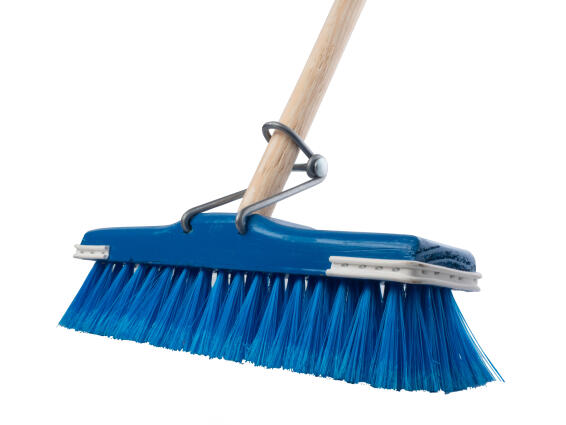 Hamiltons Wooden Handle Deluxe Broom 