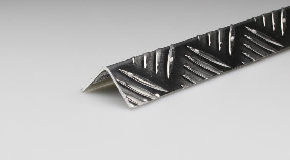 Profile rice grain pattern corner natural aluminium 20x20x2000mmm
