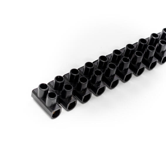 CONNECTOR STRIP 30AMP PVC