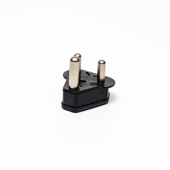 PLUG TOP PVC 16AMP BLACK