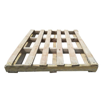 Wooden pallet lafarge