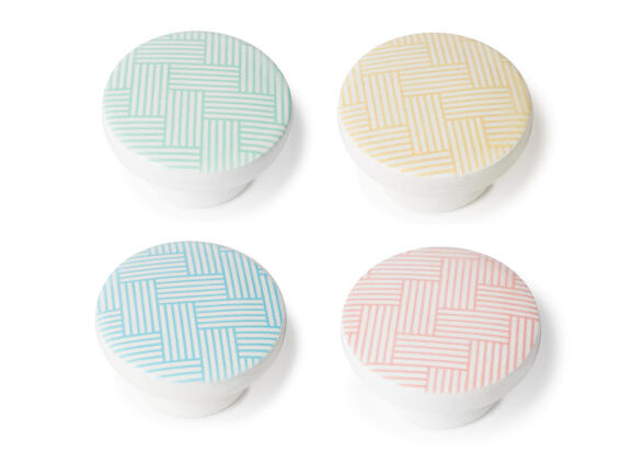 Cabinet knobs beach charm2 style 39mm 4pc rei